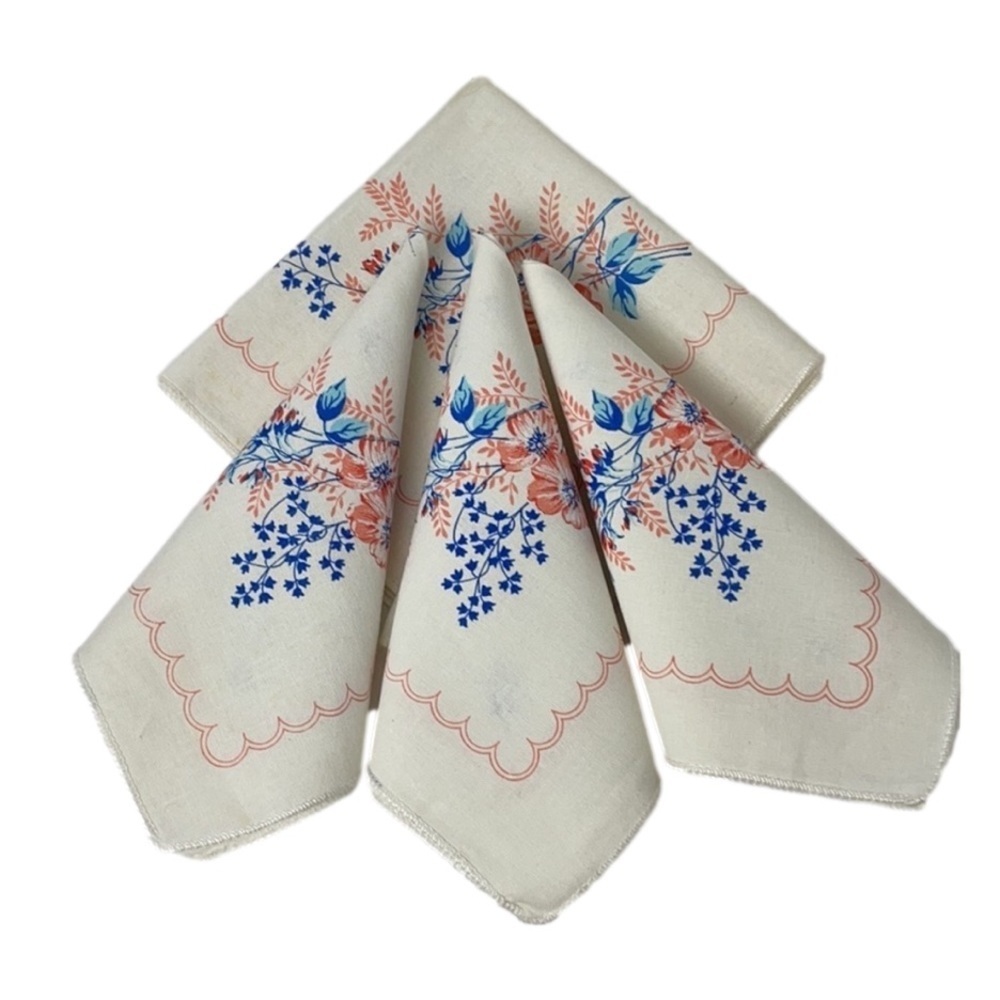 Vintage Four Floral Country Core Cotton Cloth Napkins